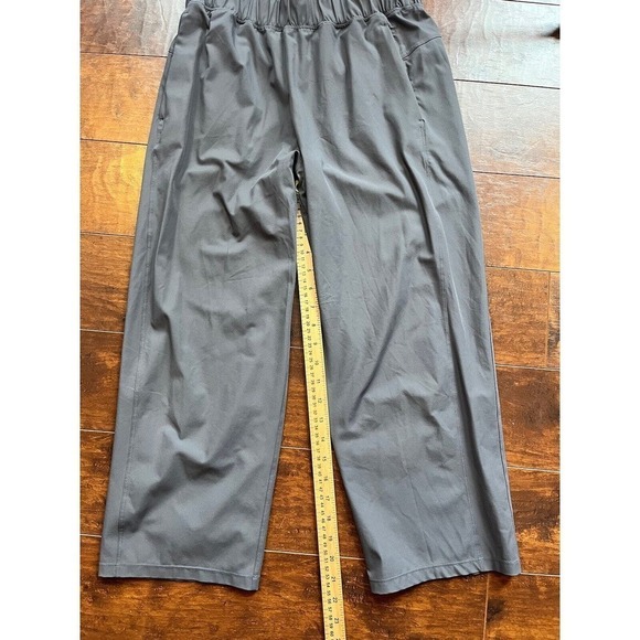 Lululemon Next Move Crop Pants Women's Size 6 Grey Nylon Blend - Picture 5 of 9